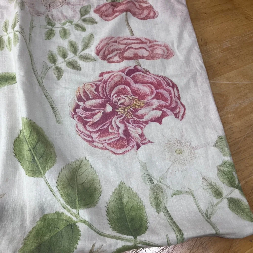 Pottery Barn Floral Victoria Botanical Pink Rose Cotton Pillow Cover 22x22 Beige